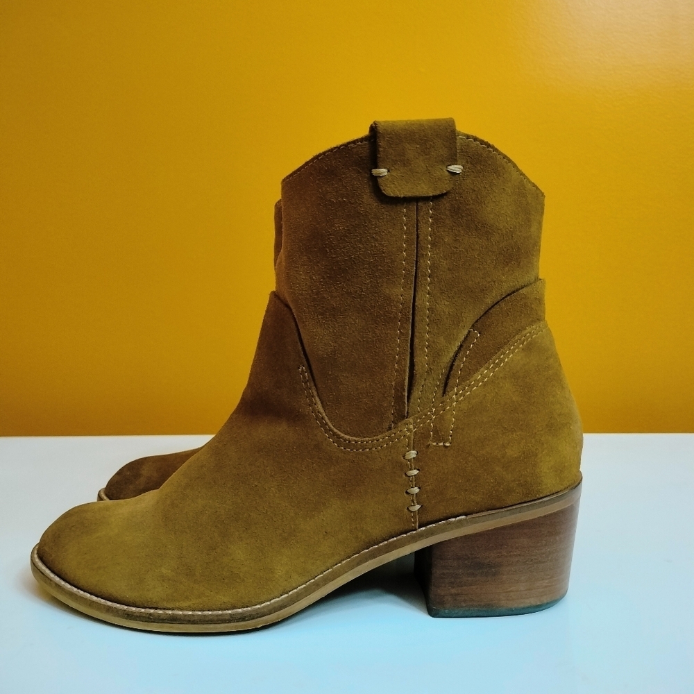 Dolce Vita Grayden Boot  Saddle Suede - Picture 3 of 11